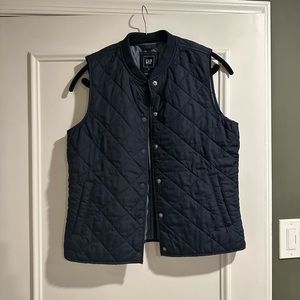 Gap quilted vest